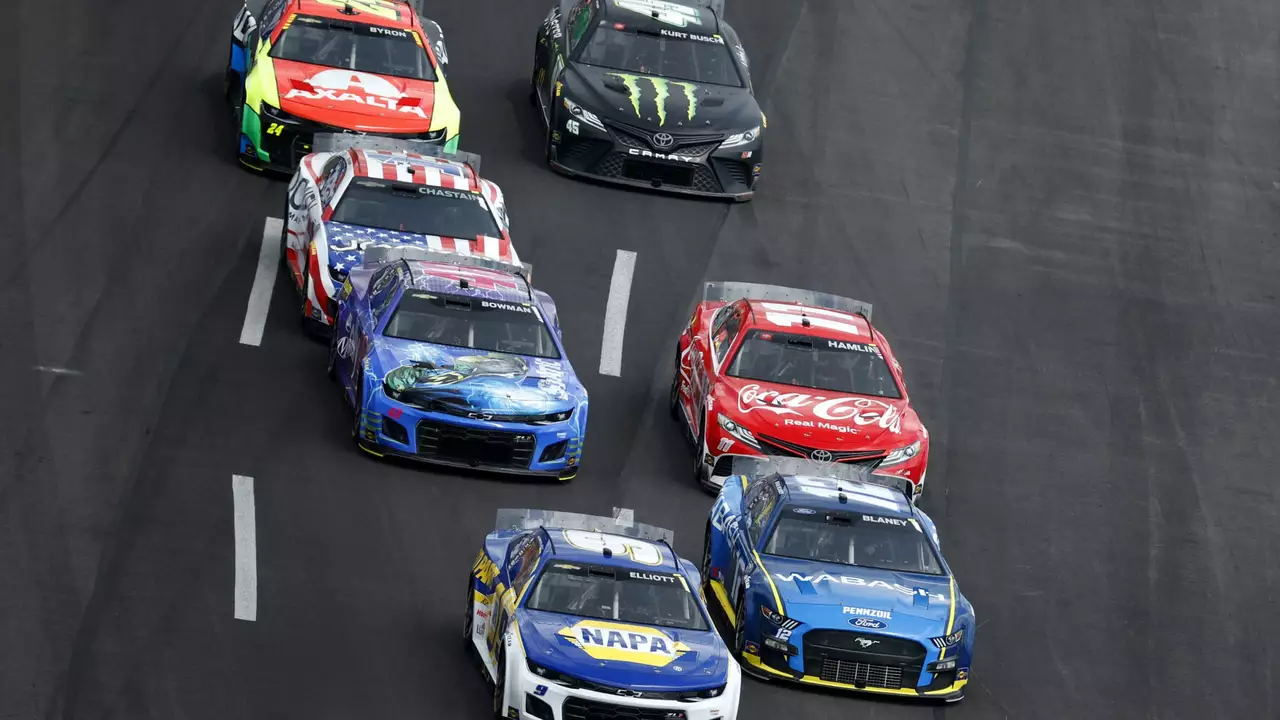 How is NASCAR racing different from F1 racing?